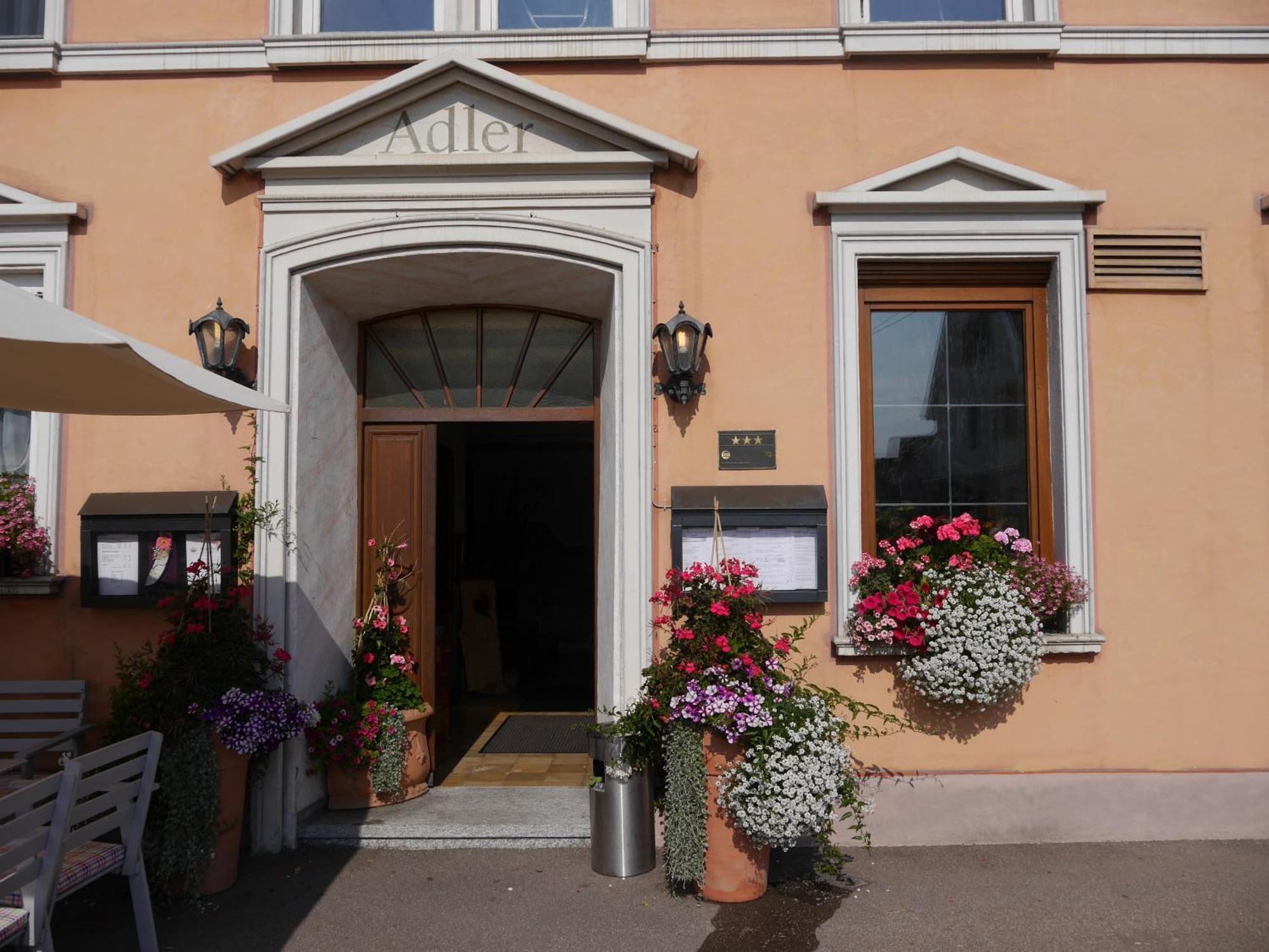 Gasthof Hotel Adler Inneringen المظهر الخارجي الصورة